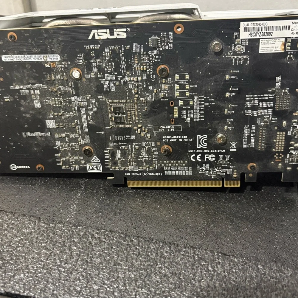 ASUS Dual-Fan White Graphics Card